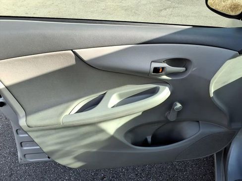 Used 2009 Toyota Corolla image 12