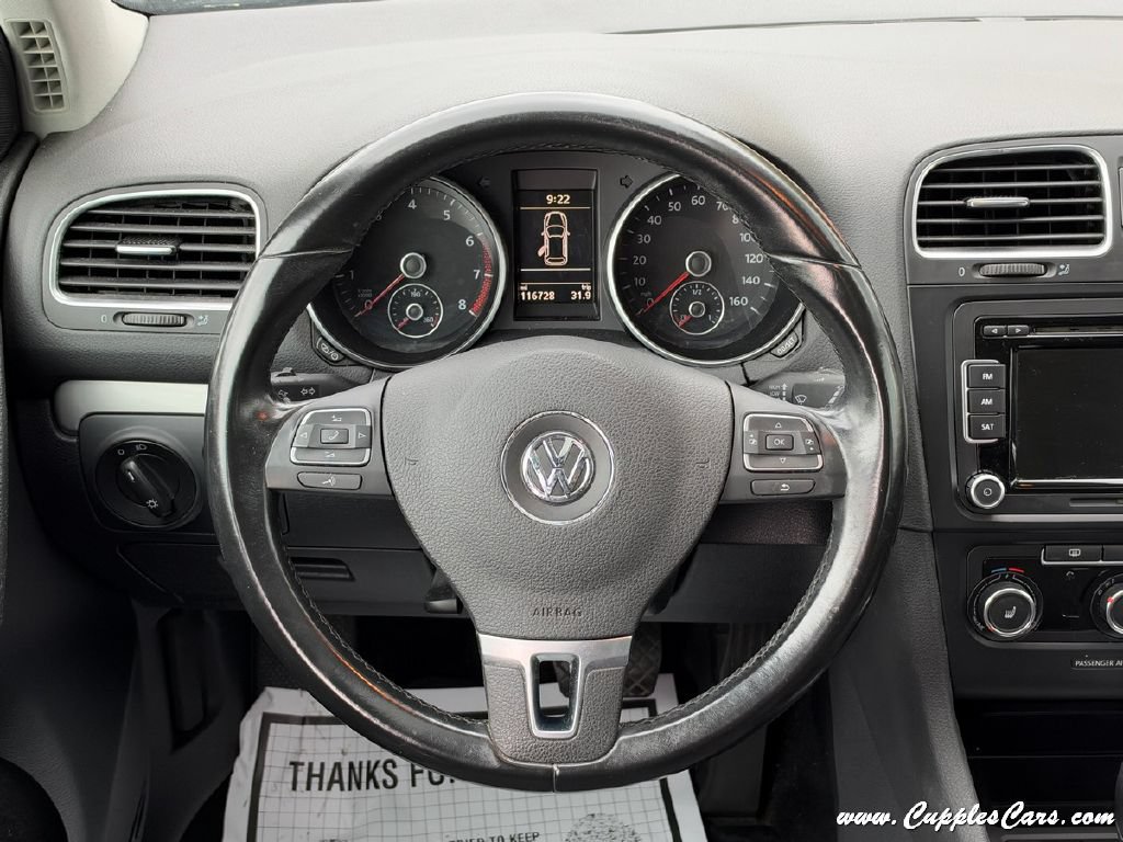 Used 2013 Volkswagen Golf 4-Door FWD image 19