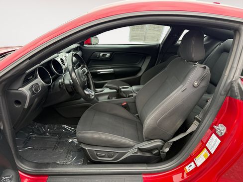 Used 2021 Ford Mustang GT image 10