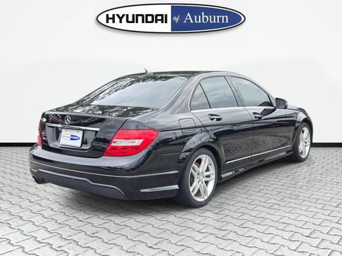 Used 2014 Mercedes-Benz C 250 Sedan image 3