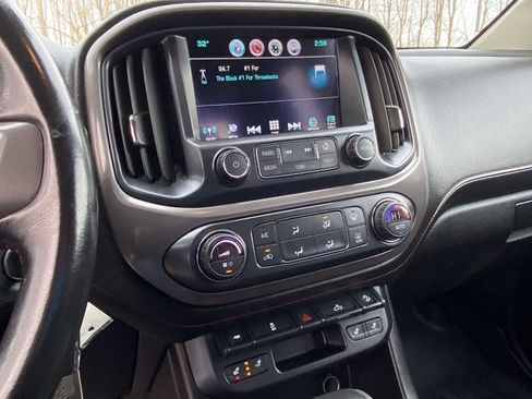 Used 2017 GMC Canyon SLE w/ All Terrain Package image 34