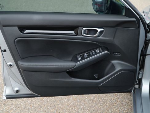 Used 2026 Honda Civic Sport Touring image 13