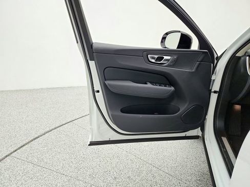 New 2026 Volvo XC60 T8 Plus w/ Climate Package AWD/4WD image 28