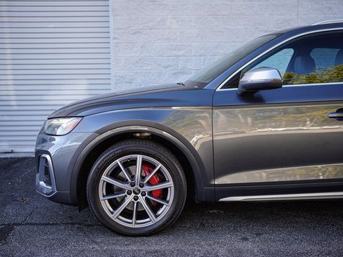 Used 2023 Audi SQ5 Premium Plus w/ Premium Plus Package image 10