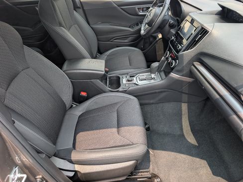 Used 2023 Subaru Forester Premium AWD/4WD image 10