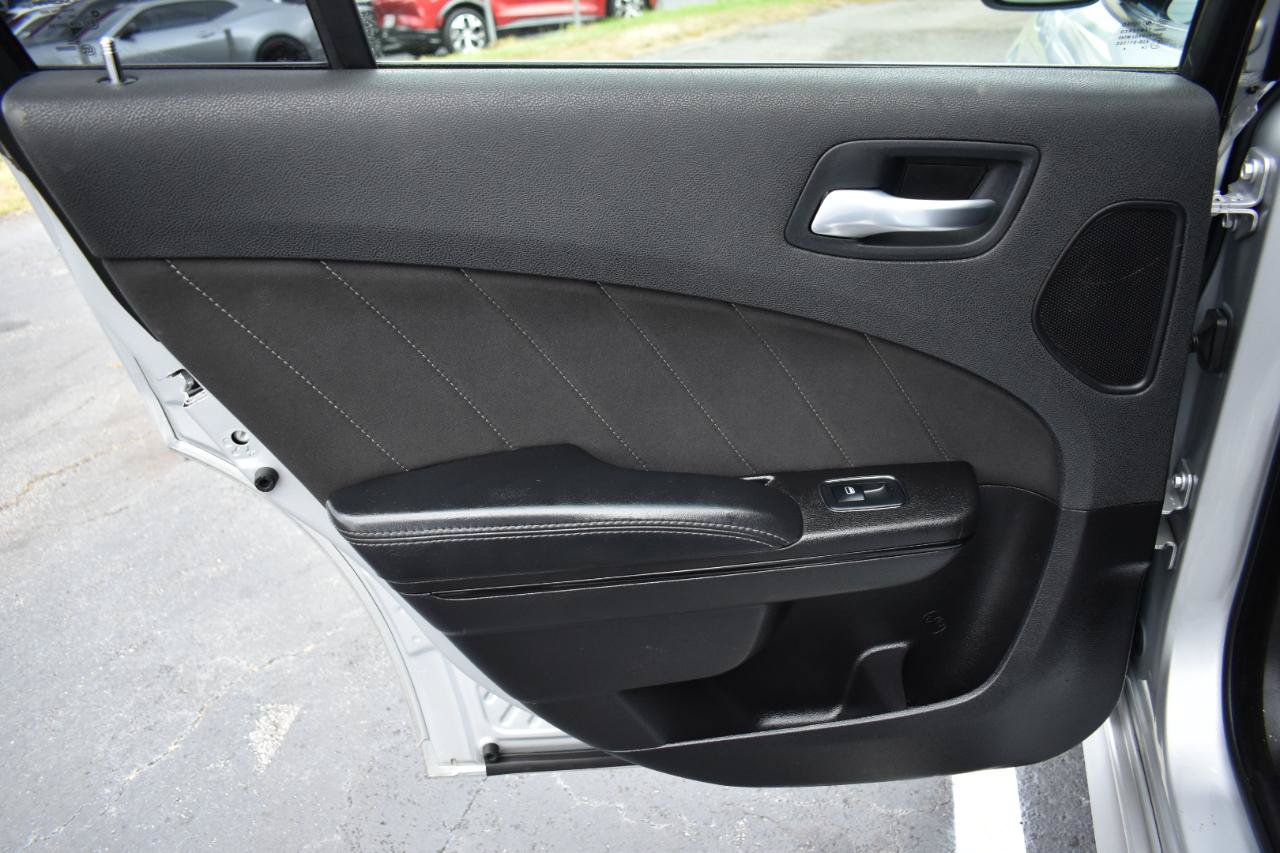 Used 2021 Dodge Charger R/T w/ Harman/Kardon Audio Group RWD image 37