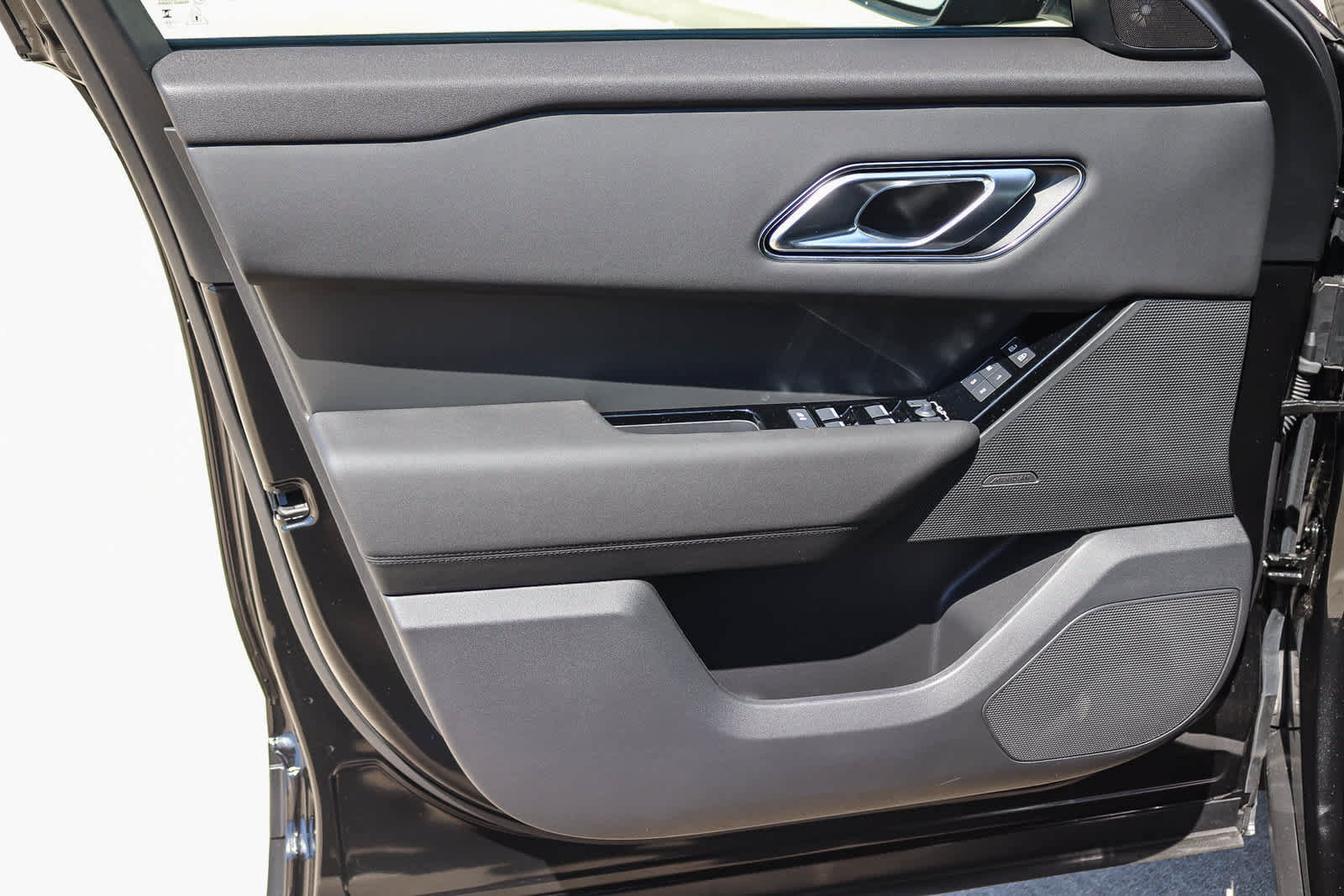 New 2026 Land Rover Range Rover Velar S AWD/4WD image 21