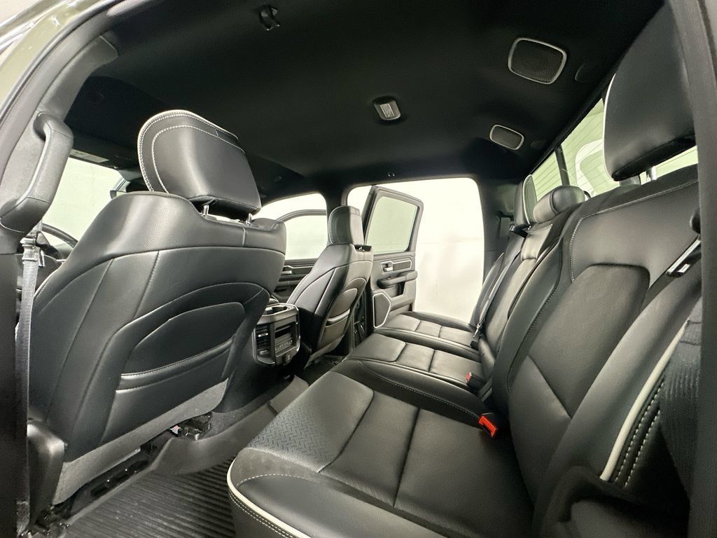 Used 2026 RAM 1500 Laramie w/ Sport Appearance Package AWD/4WD image 15