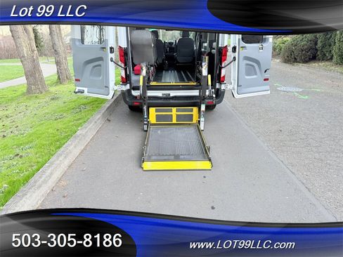 Used 2018 Ford Transit 150 XL image 22