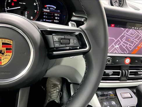 New 2026 Porsche Macan image 20