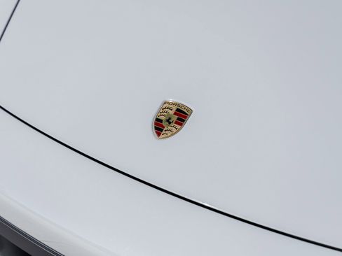 Certified 2022 Porsche 911 Turbo S w/ 911 Turbo Sportdesign Package image 21