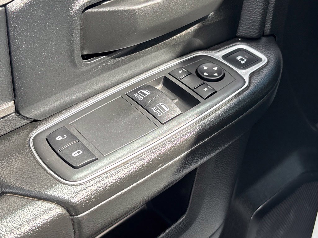 Used 2023 RAM 5500 Tradesman RWD image 13