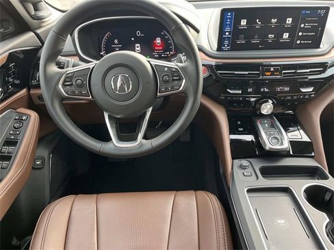 Used 2026 Acura MDX w/ Technology Package image 12