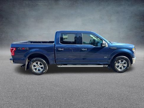 Used 2017 Ford F150 XLT w/ Equipment Group 302A Luxury AWD/4WD image 9