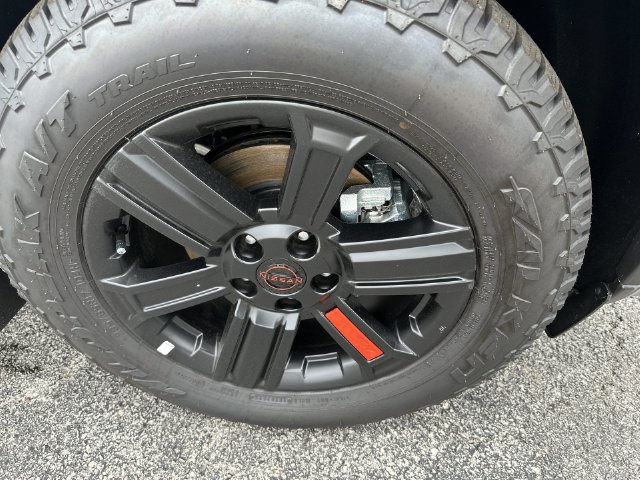 New 2026 Nissan Rogue SV AWD/4WD image 27