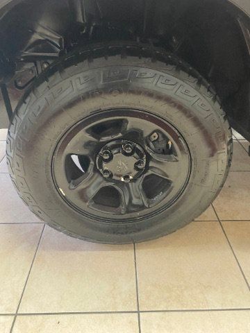 Used 2018 RAM 1500 Rebel w/ Luxury Group AWD/4WD image 30