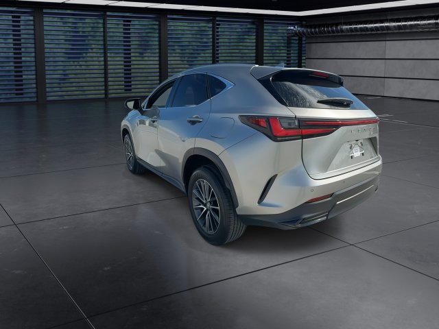 Certified 2023 Lexus NX 250 FWD w/ Towing Package (2000 Lbs) image 6