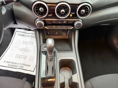 Used 2025 Nissan Sentra S FWD image 12