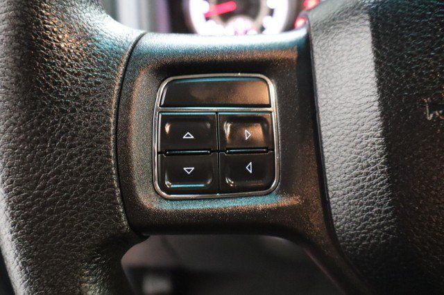 Used 2015 RAM 3500 SLT AWD/4WD image 34