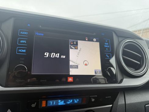 Used 2019 Toyota Tacoma TRD Sport w/ TRD Premium Sport Package image 25