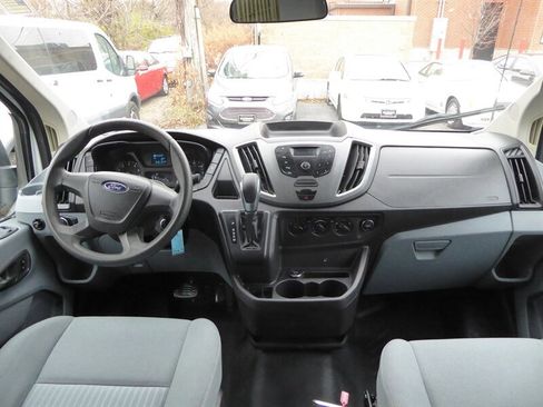 Used 2015 Ford Transit 350 XL image 9