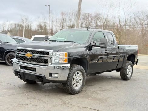 Used 2013 Chevrolet Silverado 2500 LTZ w/ LTZ Plus Package image 6