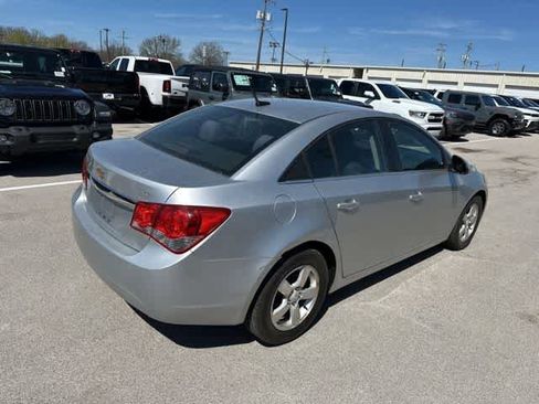 Used 2014 Chevrolet Cruze LT image 15