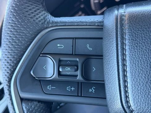 Certified 2025 Toyota Sequoia Limited AWD/4WD image 28