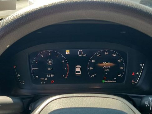 Certified 2023 Honda Accord EX image 31