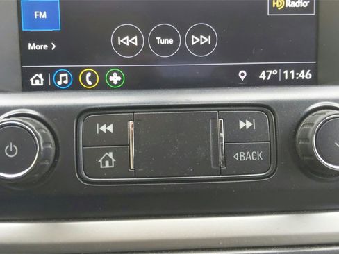 Used 2019 Chevrolet Colorado LT image 25