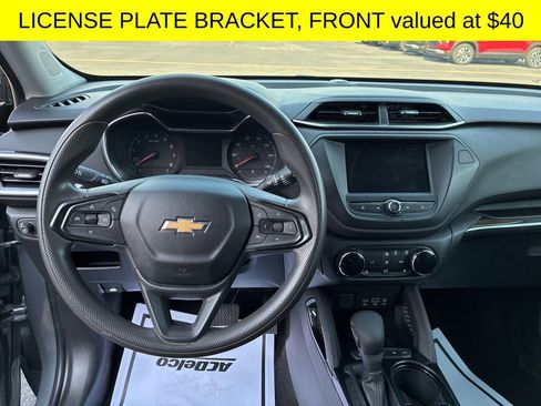 Used 2021 Chevrolet TrailBlazer LT w/ Driver Confidence Package AWD/4WD image 6