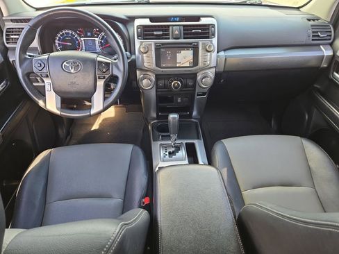 Used 2016 Toyota 4Runner SR5 image 19