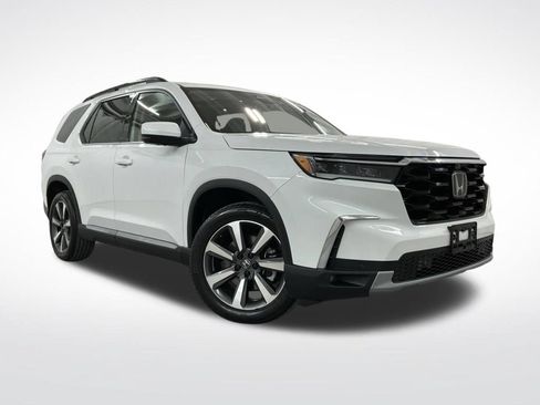 Used 2024 Honda Pilot Elite image 4