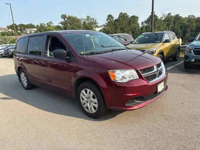 Used 2017 Dodge Grand Caravan SE w/ Power Window Group