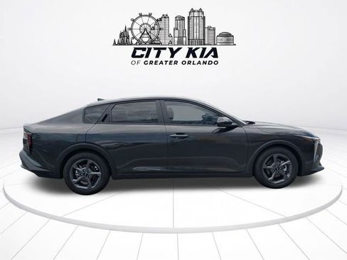 New 2026 Kia K4 FWD image 6