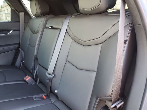 Certified 2024 Cadillac XT5 Premium Luxury w/ LPO, Floor Liner Package image 43