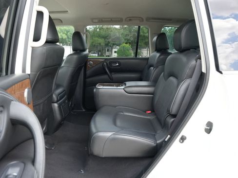 Used 2017 INFINITI QX80 2WD image 19