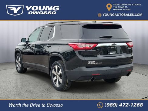 Used 2020 Chevrolet Traverse LT w/ LT Premium Package AWD/4WD image 4