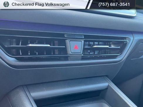Used 2026 Volkswagen Tiguan SE R-Line AWD/4WD image 44
