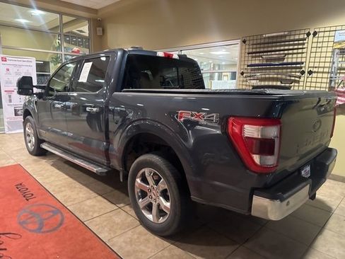 Used 2021 Ford F150 Lariat w/ Max Trailer Tow Package image 10