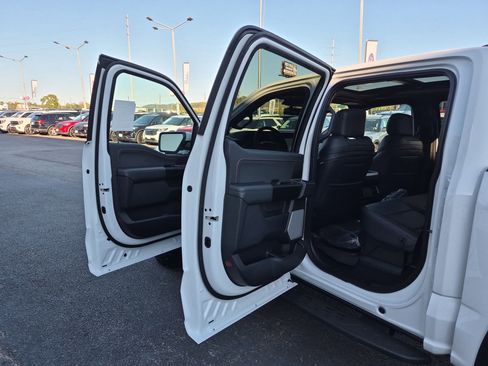 New 2025 Ford F150 Raptor image 17