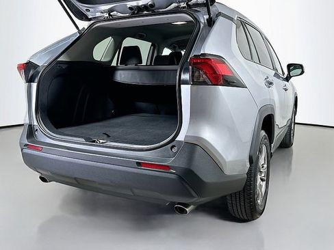 Used 2025 Toyota RAV4 XLE AWD/4WD image 25