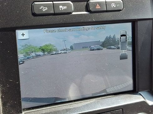 Used 2017 Ford F150 King Ranch w/ Equipment Group 601A Luxury AWD/4WD image 19