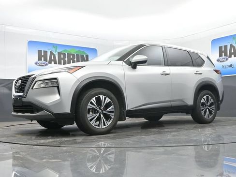 Used 2023 Nissan Rogue SV AWD/4WD image 19