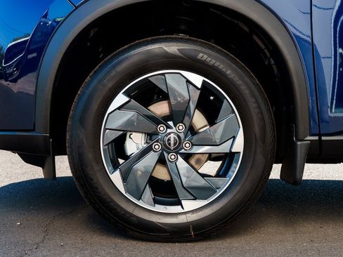 New 2026 Nissan Rogue SV image 7