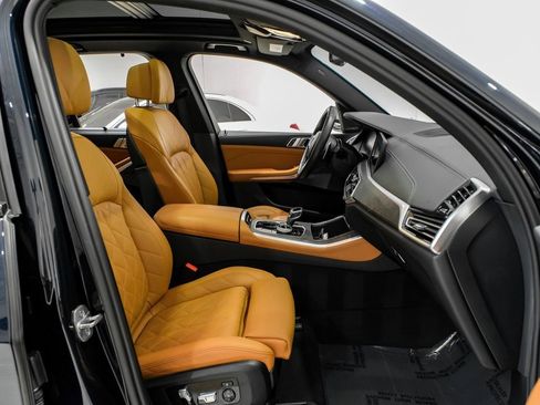 Used 2023 BMW X5 M50i w/ Executive Package image 30