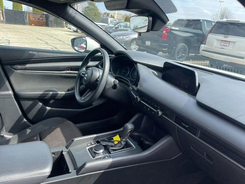Used 2023 MAZDA MAZDA3 s image 2