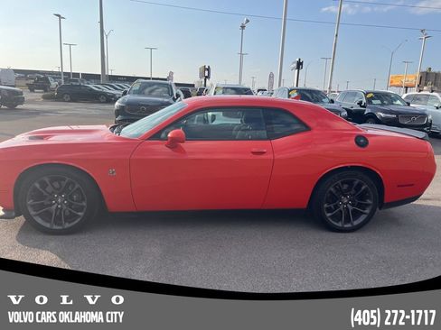 Used 2022 Dodge Challenger R/T Scat Pack image 6