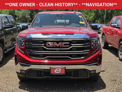 Used 2024 GMC Sierra 1500 SLT RWD image 2