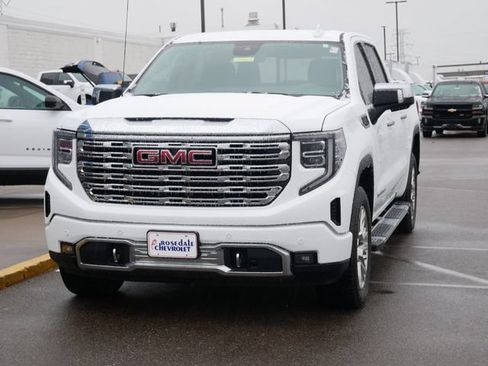 Used 2022 GMC Sierra 1500 Denali AWD/4WD image 3